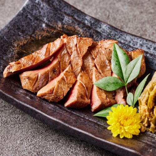 We offer a wide variety of seafood and meat dishes!
