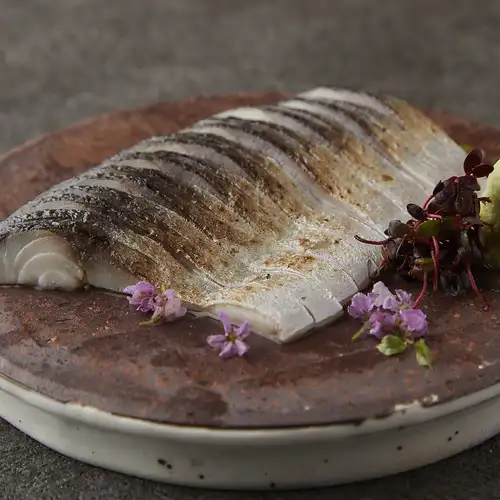 Charcoal-grilled marinated mackerel