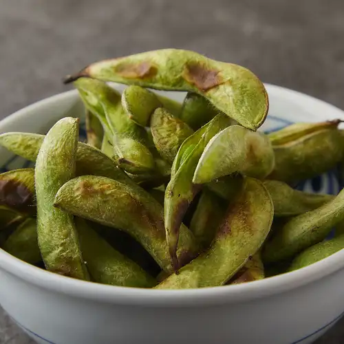 Charcoal-roasted edamame