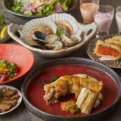 [Premium thick-cut charcoal-grilled beef tongue menu with an irresistible aroma]