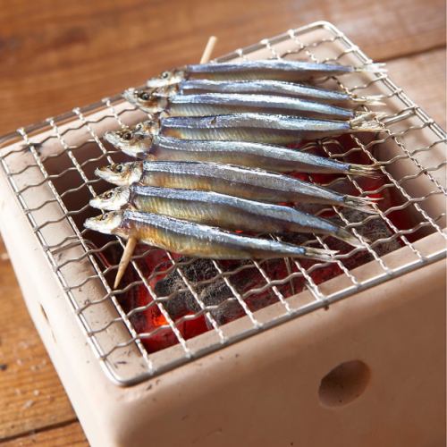 Grilled silver-striped herring