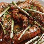 Stir-fried shrimp tamarind
