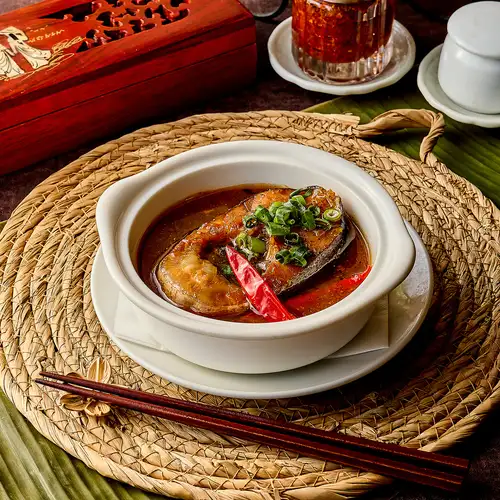 バサのベトナム風煮付け Ca kho to