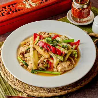 鶏野菜炒め Ga xao cai