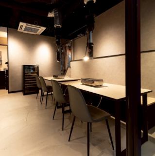 【テーブル席】歓送迎会などの会社宴会をはじめ、同窓会など大人数でのご宴会におすすめのお席です。まずは人数などお気軽にご相談ください！