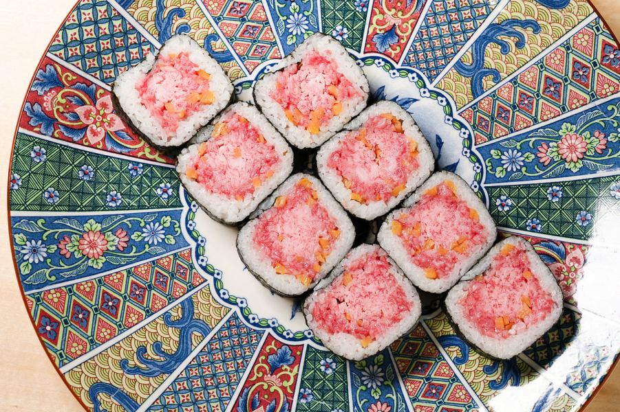 【とろけるお肉の甘み】炙りトロタクキンパ