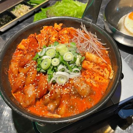 [6 dishes + 2 hours all-you-can-drink] Nakgopse hotpot course (no draft beer)