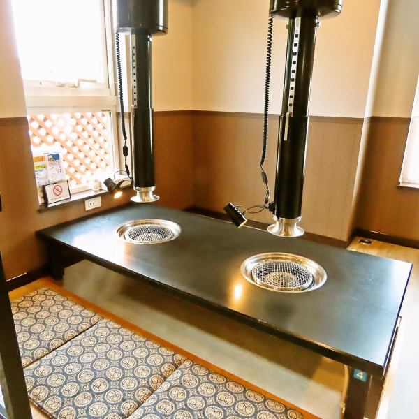 We also have sunken kotatsu seats available.With plenty of legroom and plenty of space, you can relax and enjoy your meal without worrying about other people's eyes.In addition, the smoke exhaust duct has been further upgraded! You can enjoy yakiniku to your heart's content without worrying about smoke or odor.