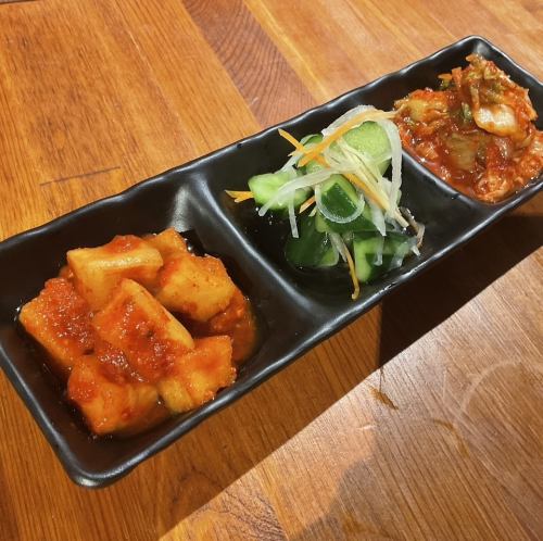 キムチ3種盛り合わせ