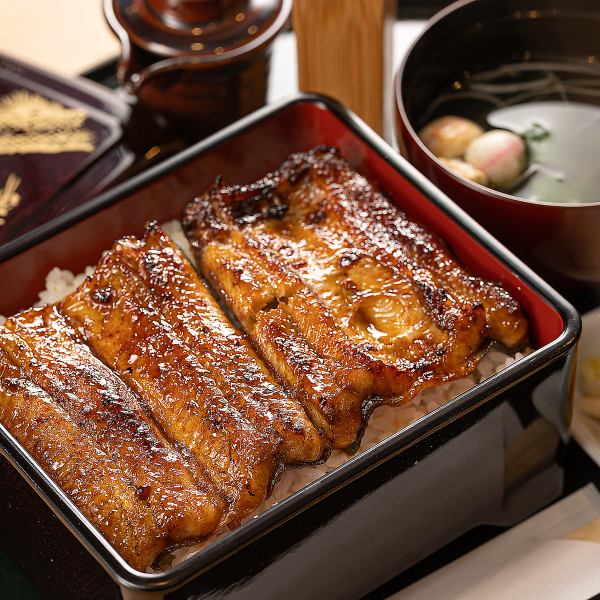 次元自慢の鰻料理