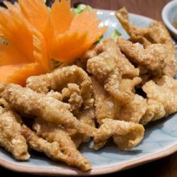 Deep fried chicken skin "Nangai Tote"