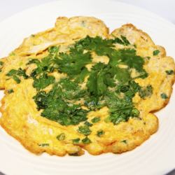 Kaijao Pakchi: Omelet with plenty of coriander