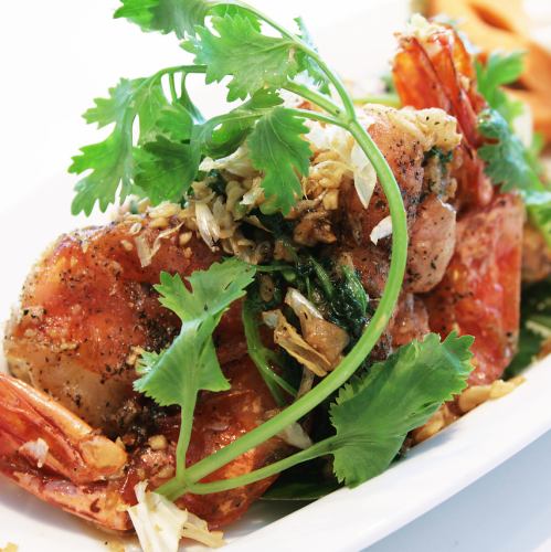 Fried shrimp with garlic "Kun Toad Gadium" 3P