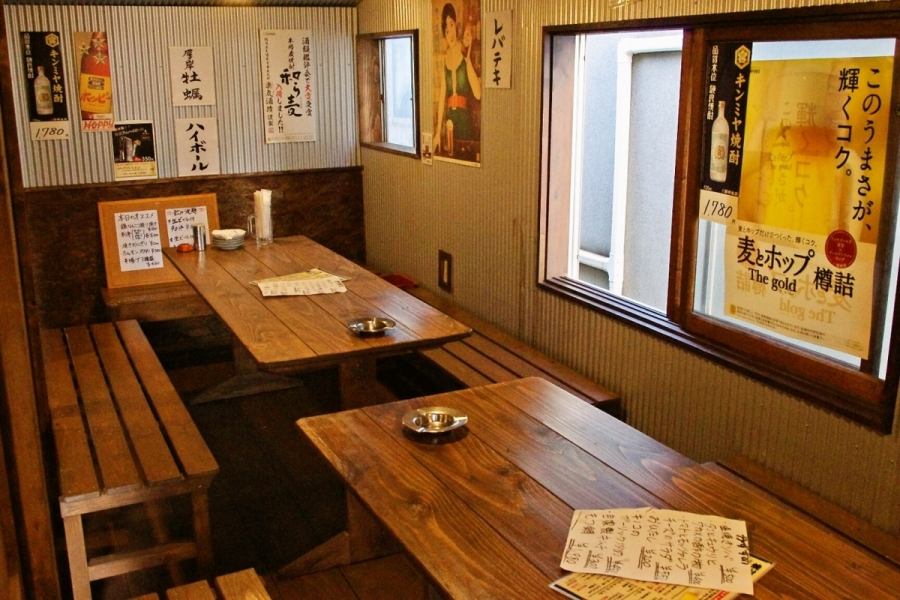There are also private rooms that can accommodate 3 to 30 people.It can be used properly according to the purpose.