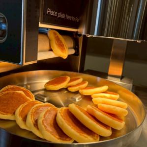 パンケーキ食べ放題６０分　（幼児）無料