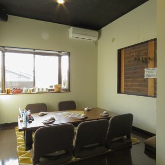 [2nd floor] We have a large number of private rooms with tatami rooms.