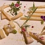 Assortment of 5 kinds of cheese