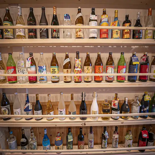 九州料理に合う焼酎は常時、10種類以上ご用意!!