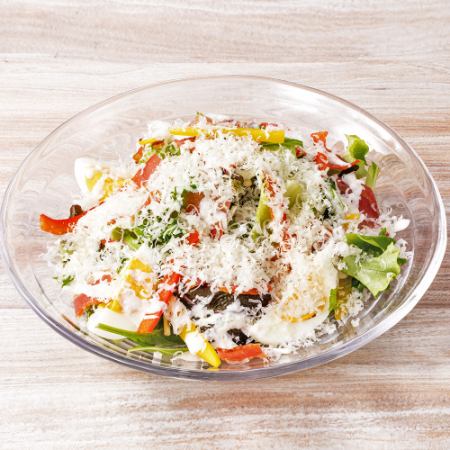 炙りベーコンと玉子のシーザーサラダ