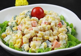 Radish salad / corn salad