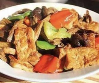 Stir-fried fried tofu and pork / Stir-fried black pepper with beef / Stir-fried beef with oyster sauce /
