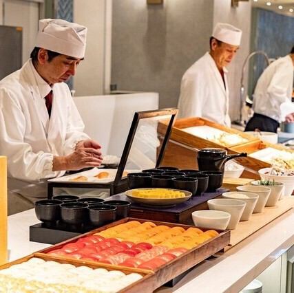 熱々のライブキッチン料理で心満たされるひととき