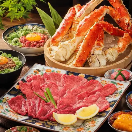 无限量供应日本黑毛和牛烤肉、雪蟹和帝王蟹。