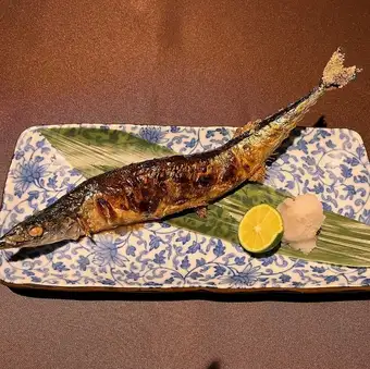 秋刀魚の炭火焼