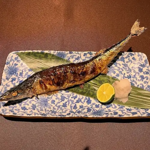 秋刀魚の炭火焼