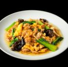 Fried pork and wood ear mushroom with egg