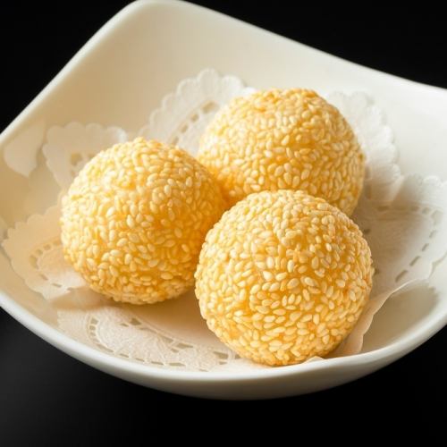 胡麻団子　3個