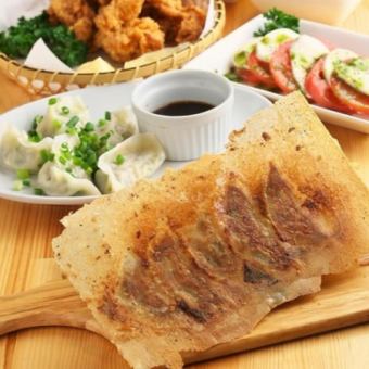 [Kyushu Black Pork ◎ Unlimited all-you-can-drink included] 9-item "Authentic Kyushu Black Pork Gyoza and Exquisite Chinese Course" 4,000 yen (tax included)