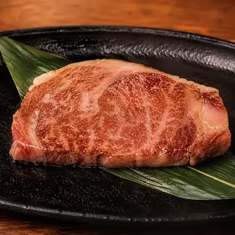『国産和牛の鉄板焼き』