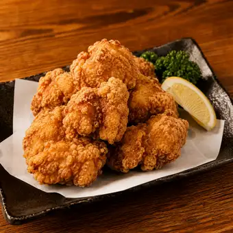 黄金鶏の唐揚げ