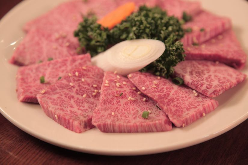 Speaking of Yakiniku in Nakano, this is the place! We look forward to your reservation.