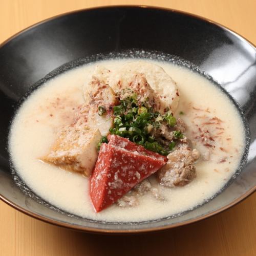 Tsuruzaka specialty! "White Oden" made with sake lees from Kobe Nada