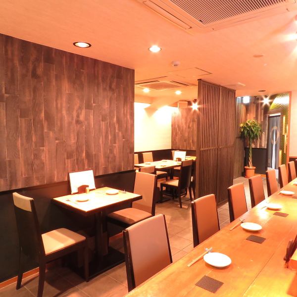 A calm interior with wood grain as the main theme.We often come for large parties, dates, girls' nights out, and families with children.We can also discuss options for cooking and all-you-can-drink options to suit your budget.Please feel free to contact us.