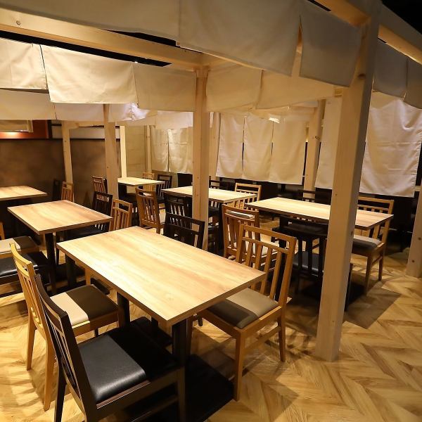宴会にピッタリな大人数でご利用頂けるお席をご用意しております。大人数での宴会をお愉しみください。人数・ご予算等お気軽にお問い合わせください。札幌 すすきのでご宴会・飲み会はぜひ当店で♪