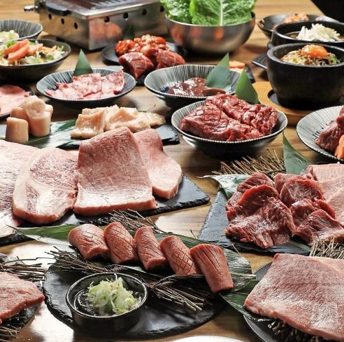 A5ランク黒毛和牛食べ放題