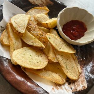 自家製ポテトフライ