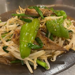 レバーと福地パドロン炒め