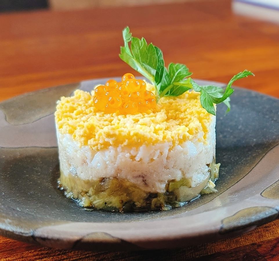 お魚のコンフィと遊楽里農園オーガニックなすのミルフィーユ仕立て