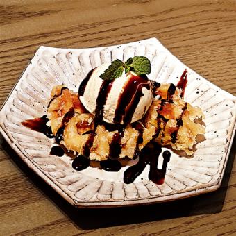Waffle tempura with vanilla ice cream