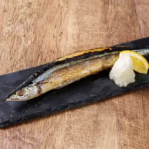秋刀魚の塩焼き