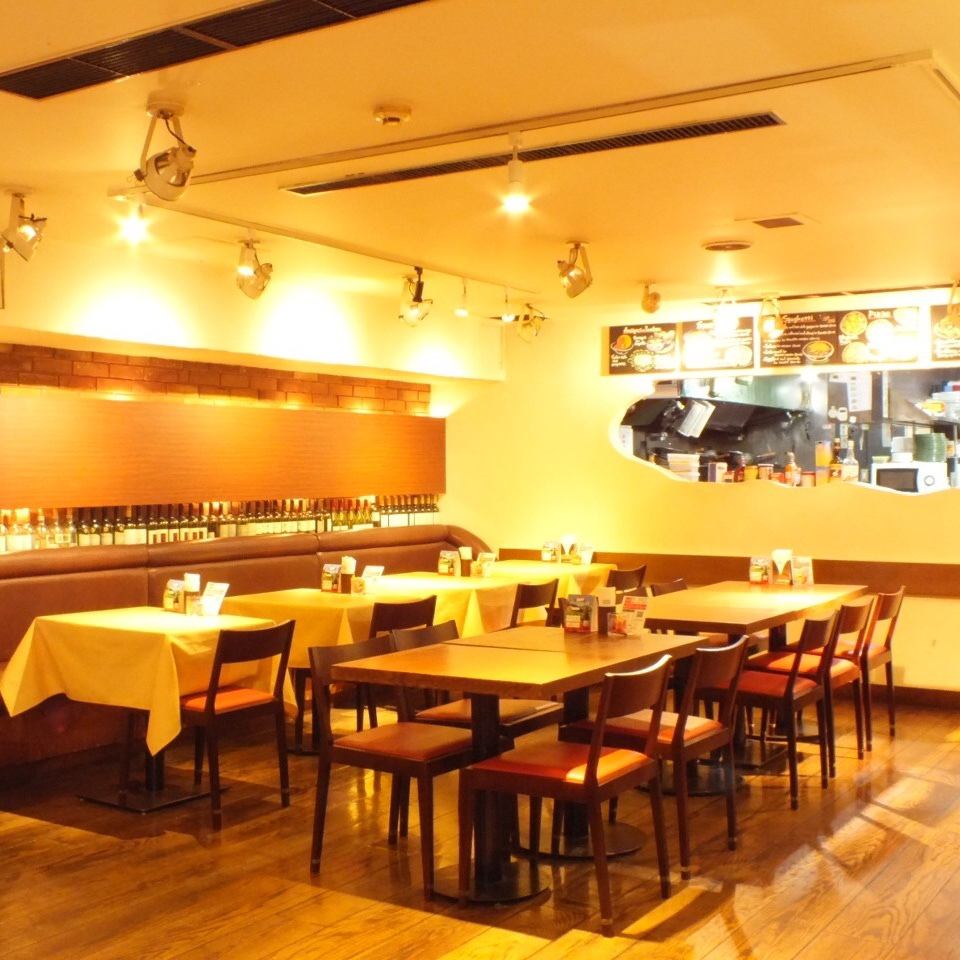 学生さんも大歓迎★飲み放題付きプラン1200円～（税抜）！