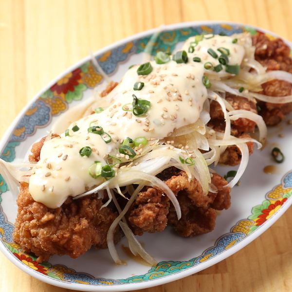 【チキン南蛮】甘酢だれの酸味と甘みが癖になる定番料理！タルタルソースも絡めてどうぞ♪