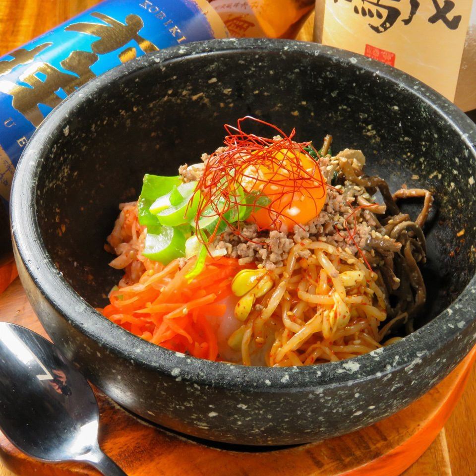 韓國冷面、石鍋拌飯、chijimi...Gyumai是廣島的一家韓國餐廳！