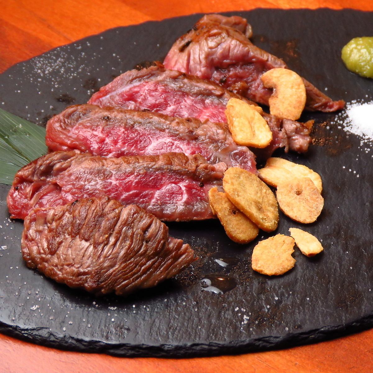 【てっぱん自慢の一品】黒毛和牛A5ランクステーキをお手頃価格で