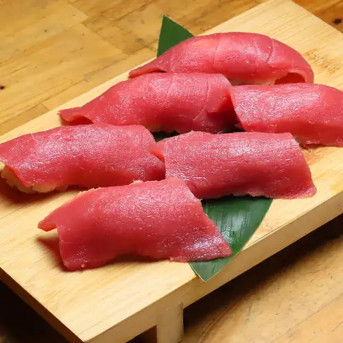 『本マグロ赤身寿司』