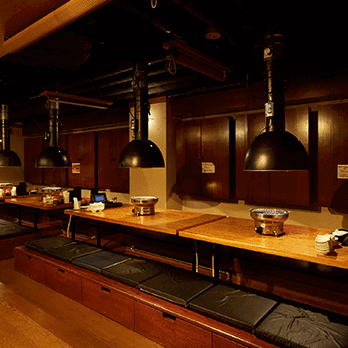 All the seats are private rooms in a relaxing space♪The large sunken kotatsu seats can be used for banquets for up to 45 people!On days when you just want to eat meat, we recommend the reasonable all-you-can-eat yakiniku at Jyuju!